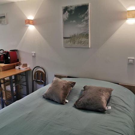 La Petite Cour Apartamento Honfleur Exterior foto