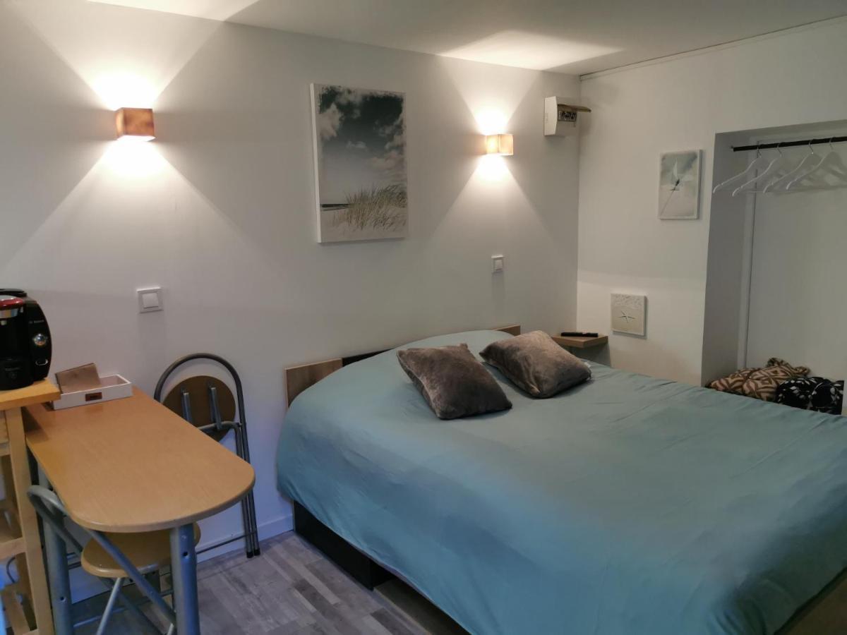 La Petite Cour Apartamento Honfleur Exterior foto