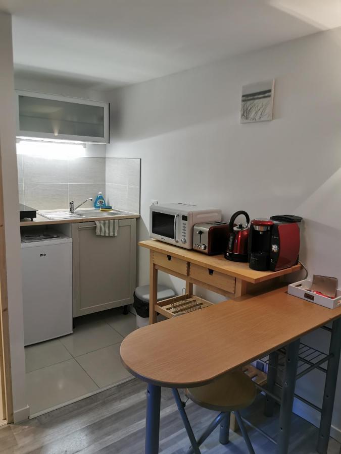 La Petite Cour Apartamento Honfleur Exterior foto