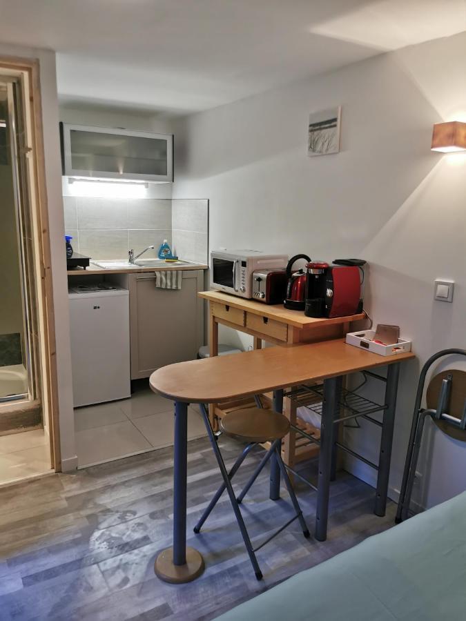 La Petite Cour Apartamento Honfleur Exterior foto