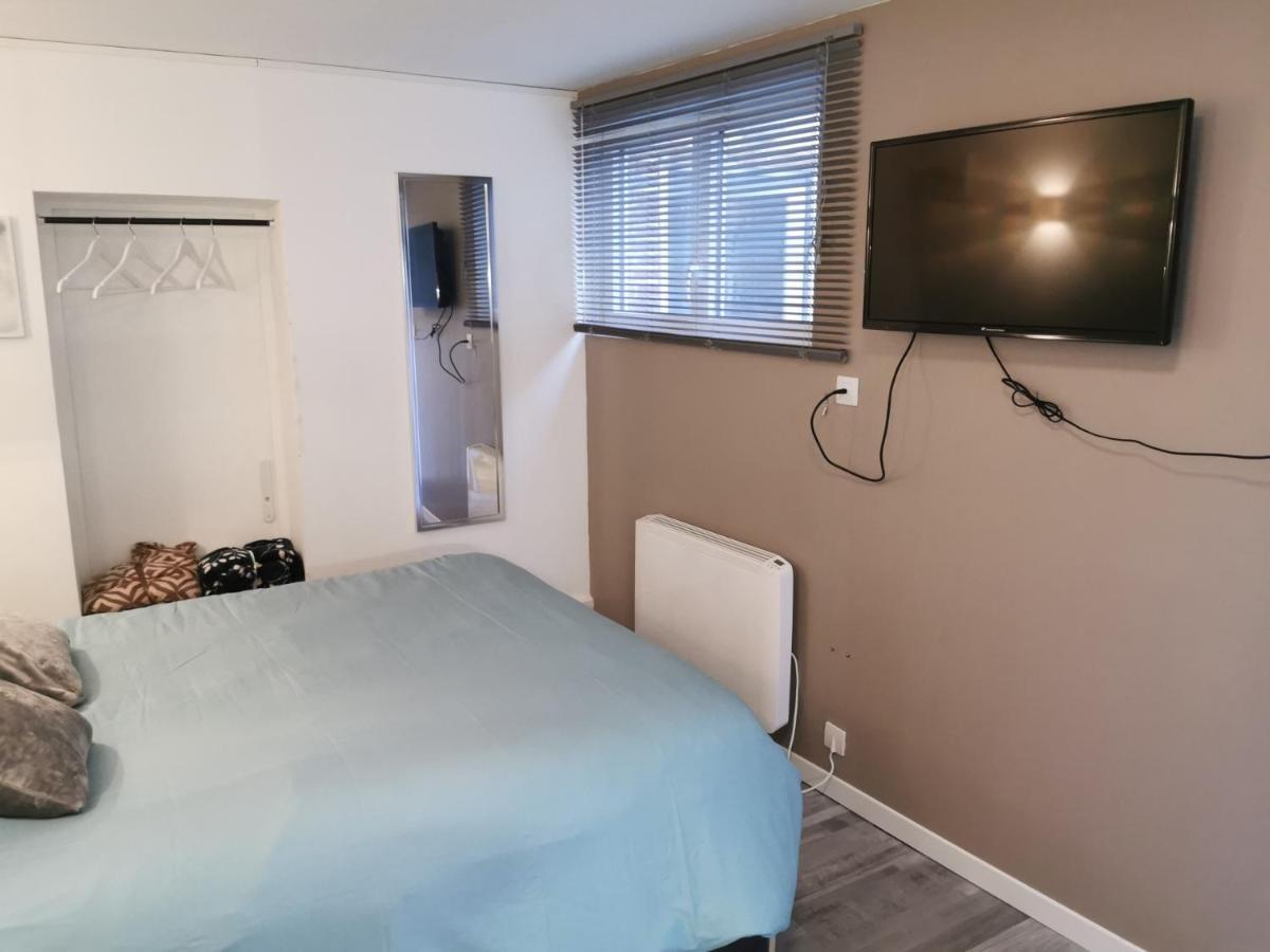 La Petite Cour Apartamento Honfleur Exterior foto